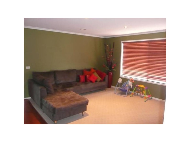 32 Azure Drive, Tarneit VIC 3029