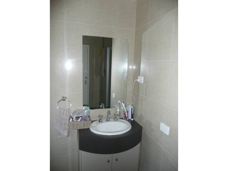 1/168 South Ring Road, Werribee VIC 3030