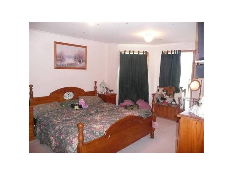 10 Creekview Way, Wyndham Vale VIC 3024