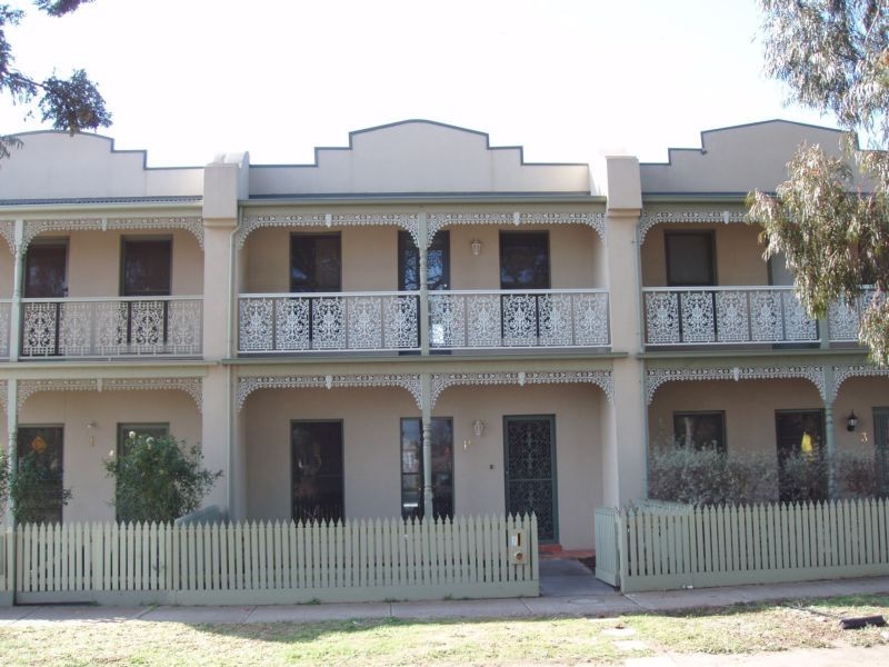 1A Carly Terrace, Werribee VIC 3030
