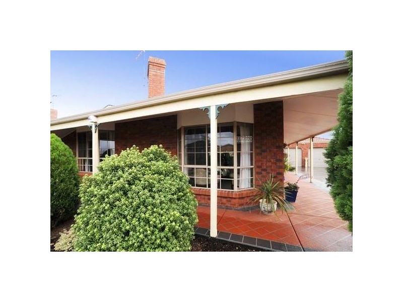 4 Bennett Close, Hoppers Crossing VIC 3029