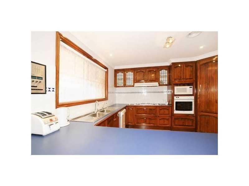 4 Bennett Close, Hoppers Crossing VIC 3029