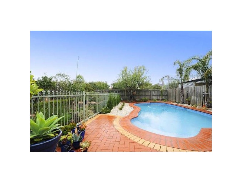 4 Bennett Close, Hoppers Crossing VIC 3029