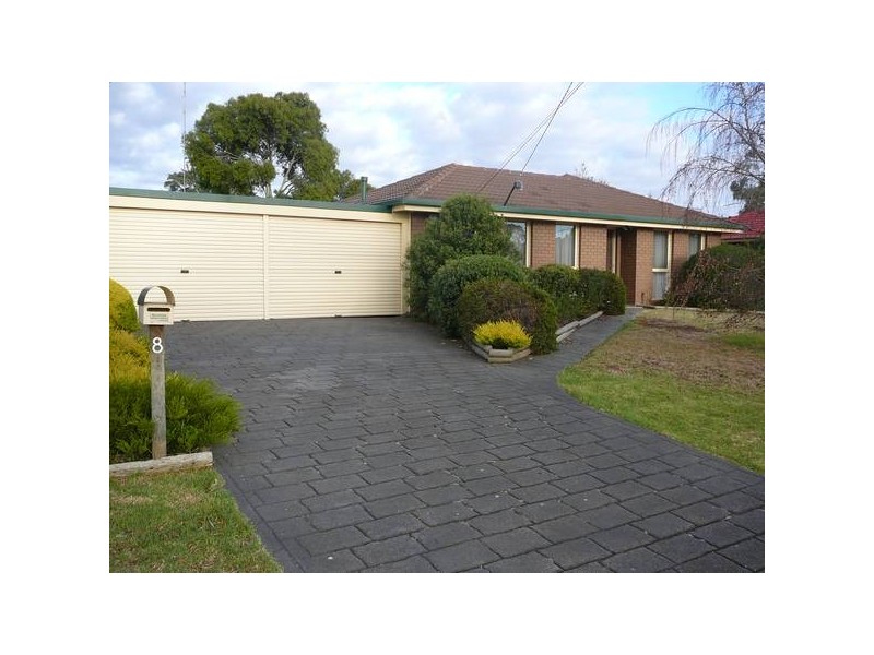 8 Sawley Grove, Wyndham Vale VIC 3024