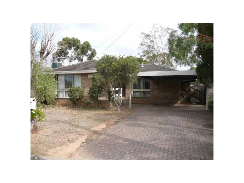 8 Eldan Drive, Werribee VIC 3030