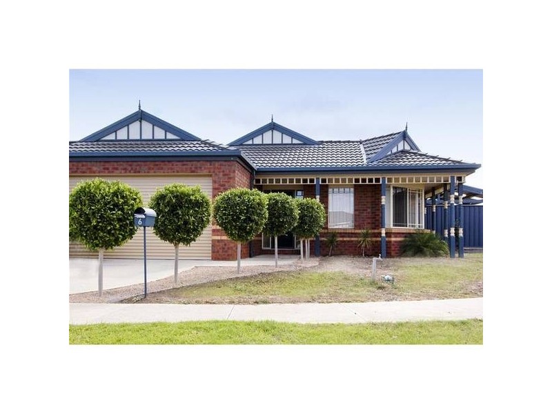 6 Loire Close, Hoppers Crossing VIC 3029