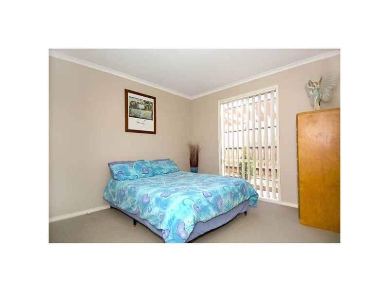 6 Loire Close, Hoppers Crossing VIC 3029