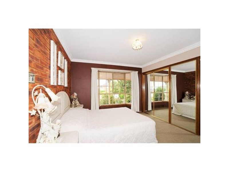 4 Bennett Close, Hoppers Crossing VIC 3029