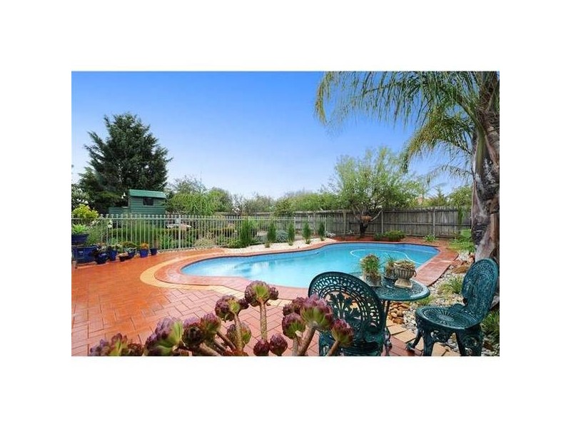 4 Bennett Close, Hoppers Crossing VIC 3029