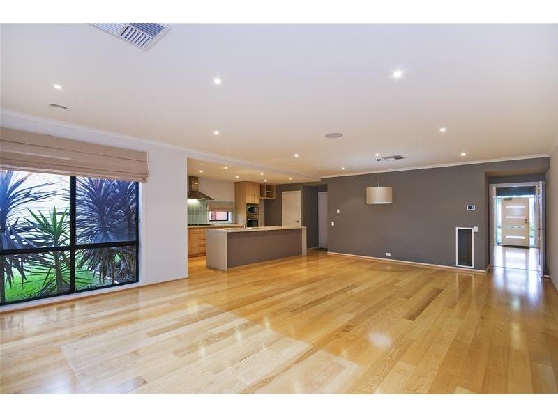 1 Wetlands Boulevard, Williams Landing VIC 3027