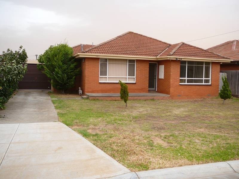 13 Hodge Street, Werribee VIC 3030