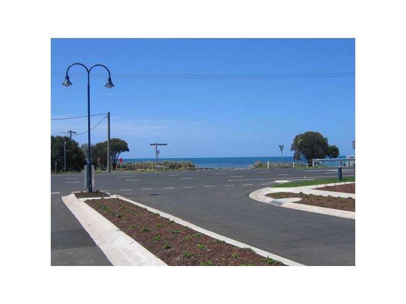 7 Calimo Place, Indented Head VIC 3223