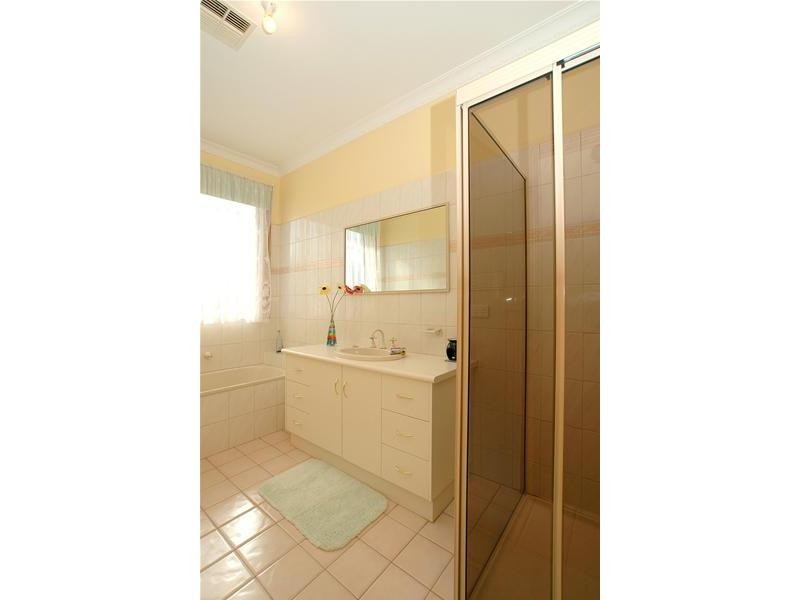 58 River Street, Little River VIC 3211