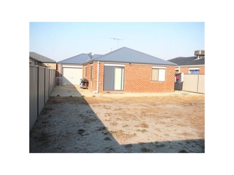 68 Knightsbridge Drive, Tarneit VIC 3029