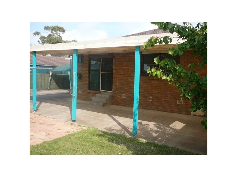 15 Sawley Grove, Wyndham Vale VIC 3024