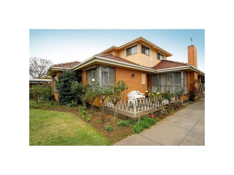 6 Tyrone Street, Werribee VIC 3030