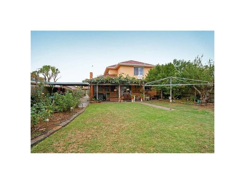 6 Tyrone Street, Werribee VIC 3030