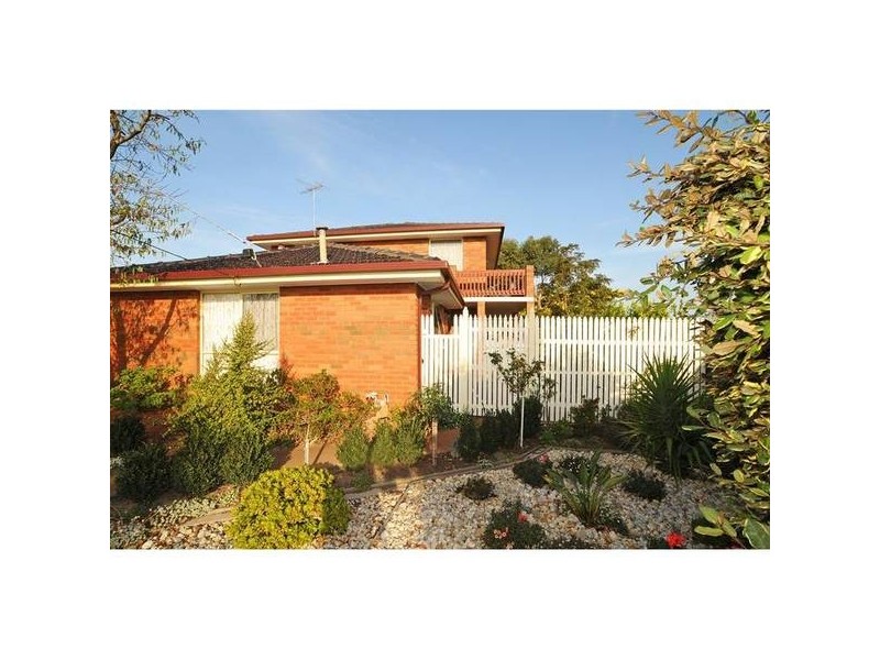 17 Beasley Avenue, Werribee VIC 3030