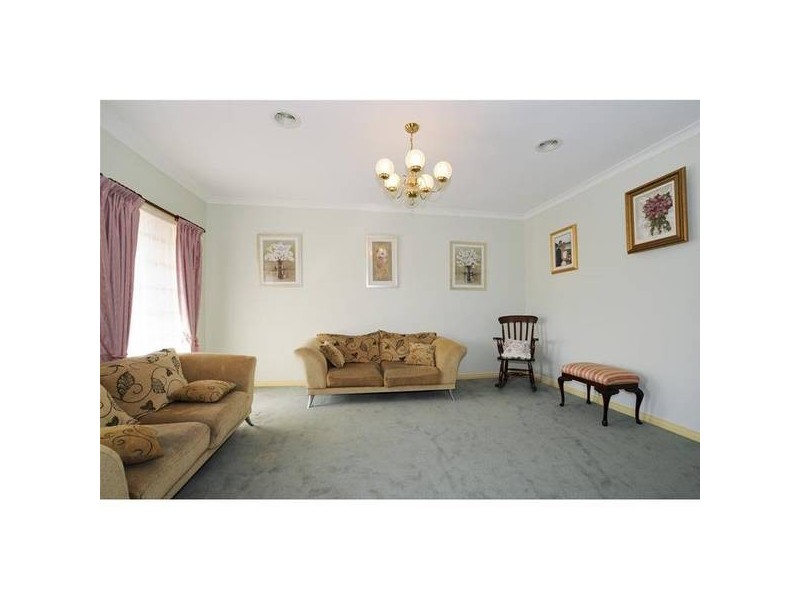 35 Selbourne Avenue, Tarneit VIC 3029