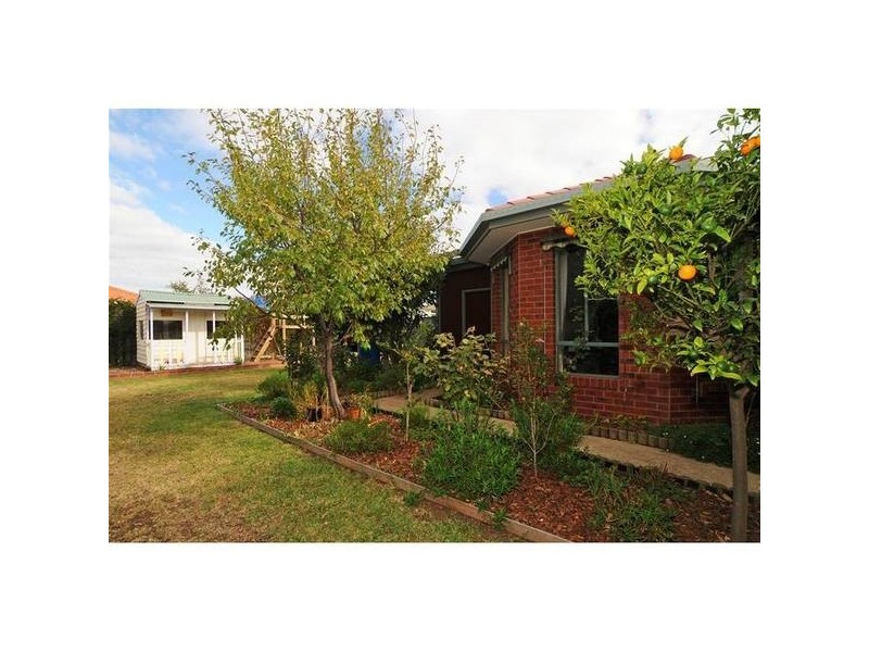 35 Selbourne Avenue, Tarneit VIC 3029