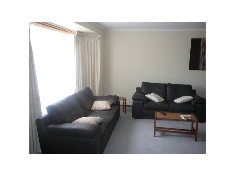 26 Thames Boulevard, Werribee VIC 3030