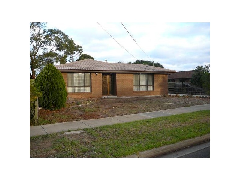 22 Albatross Avenue, Werribee VIC 3030