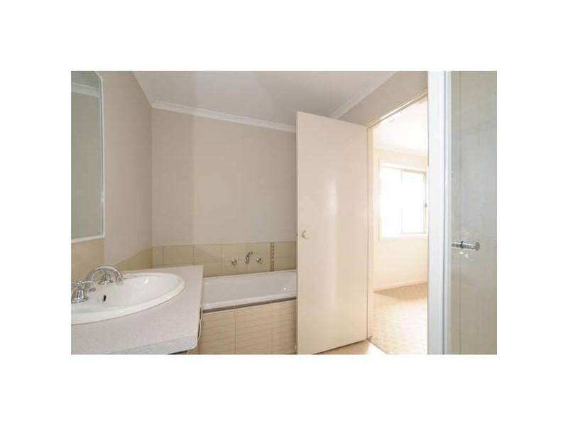 1/12 Mingos Court, Werribee VIC 3030