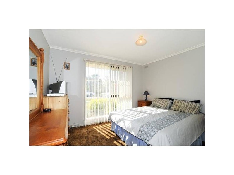 20 Daphne Crescent, Werribee VIC 3030