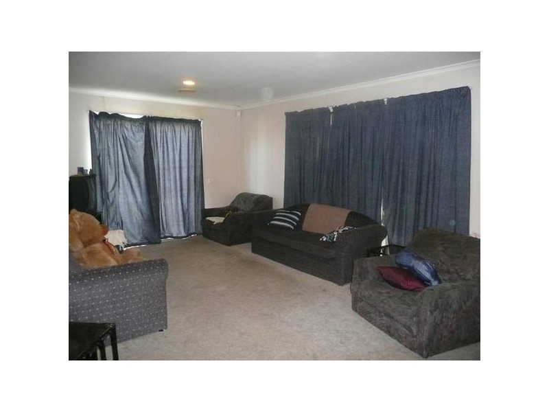 19 Strathmore Crescent, Hoppers Crossing VIC 3029