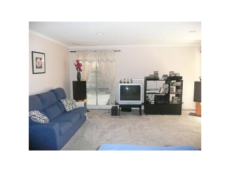 19 Strathmore Crescent, Hoppers Crossing VIC 3029