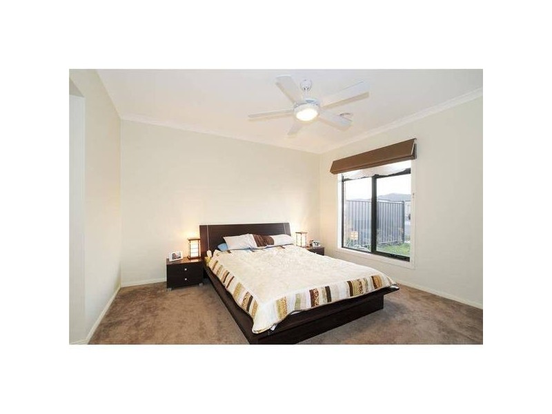 48 Penrose Promenade, Tarneit VIC 3029