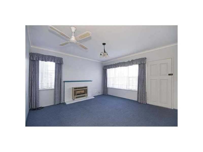 20 Vincent Crescent, Werribee VIC 3030