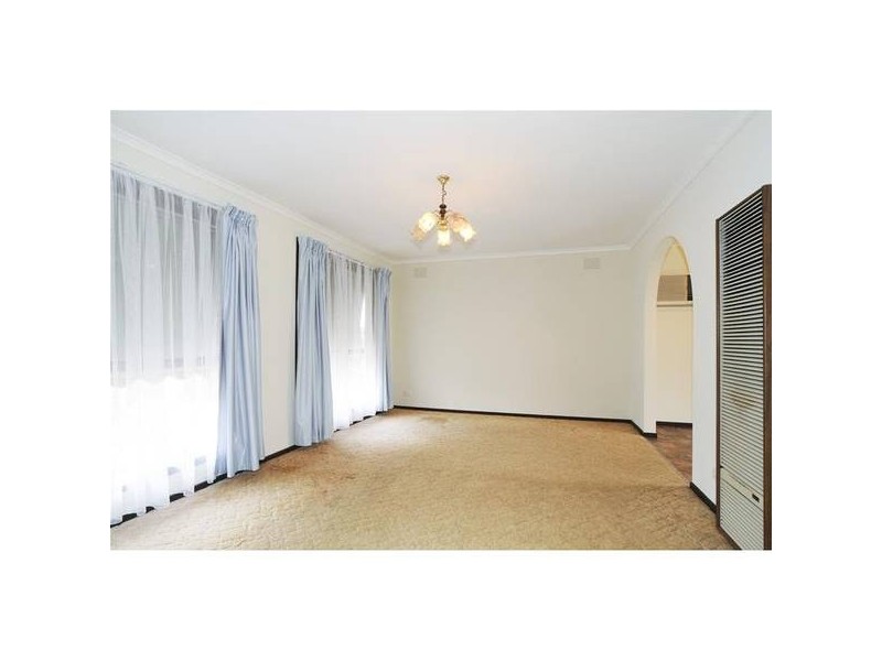 33 Ribblesdale Avenue, Wyndham Vale VIC 3024