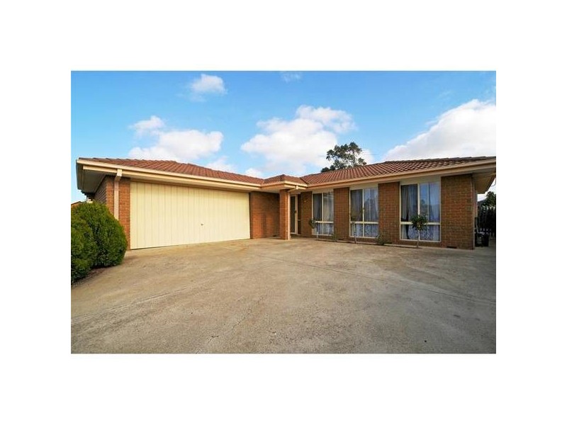 39 Whitsunday Drive, Hoppers Crossing VIC 3029