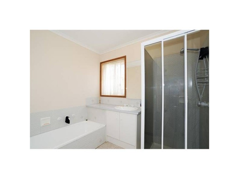 39 Whitsunday Drive, Hoppers Crossing VIC 3029