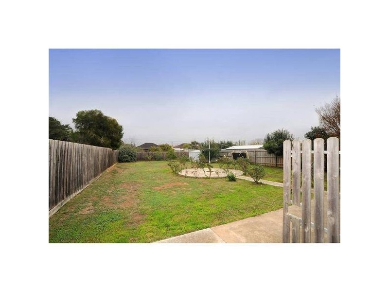 84 Tarneit Street, Werribee VIC 3030