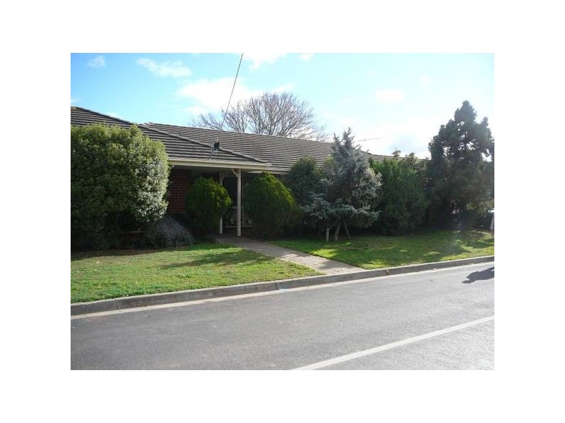25 Wattle Avenue, Werribee VIC 3030