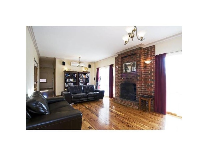 63 Delmont Street, Werribee VIC 3030