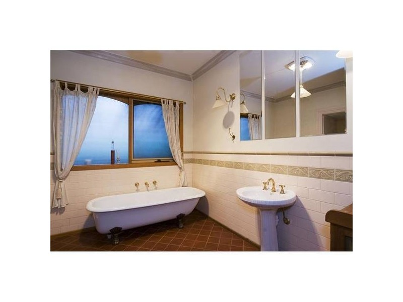 63 Delmont Street, Werribee VIC 3030