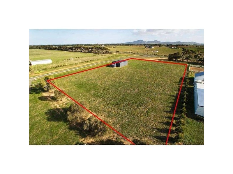 760 Old Melbourne Road, Little River VIC 3211