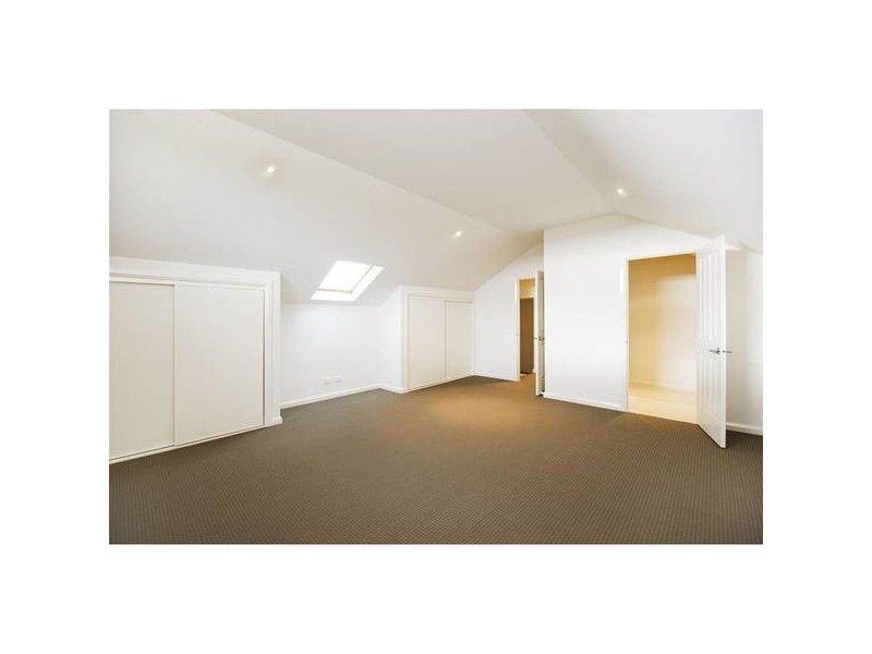 6 Annarosa Court, Werribee VIC 3030