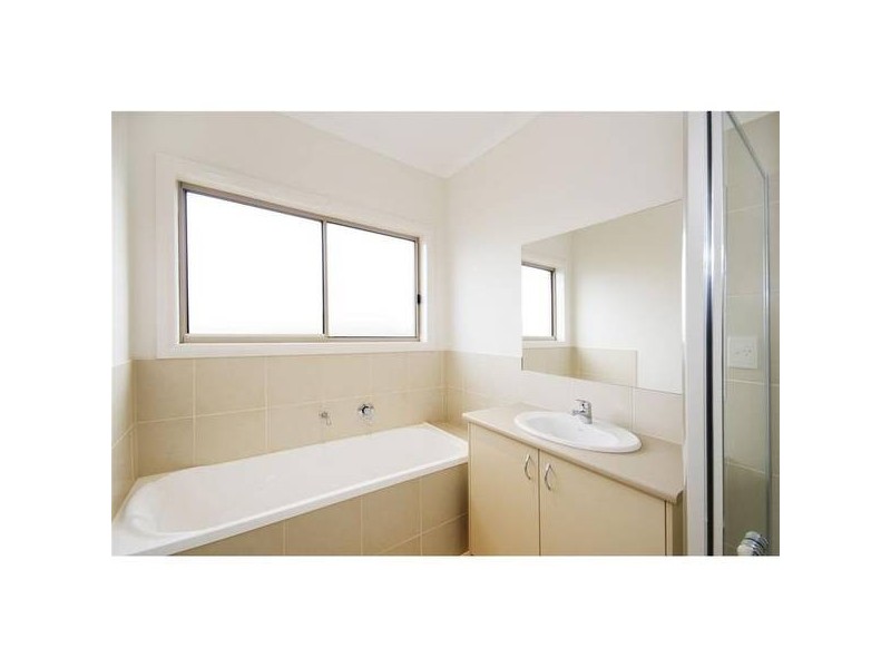 6 Annarosa Court, Werribee VIC 3030