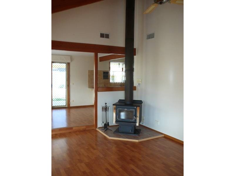 8 Northey Crescent, Hoppers Crossing VIC 3029