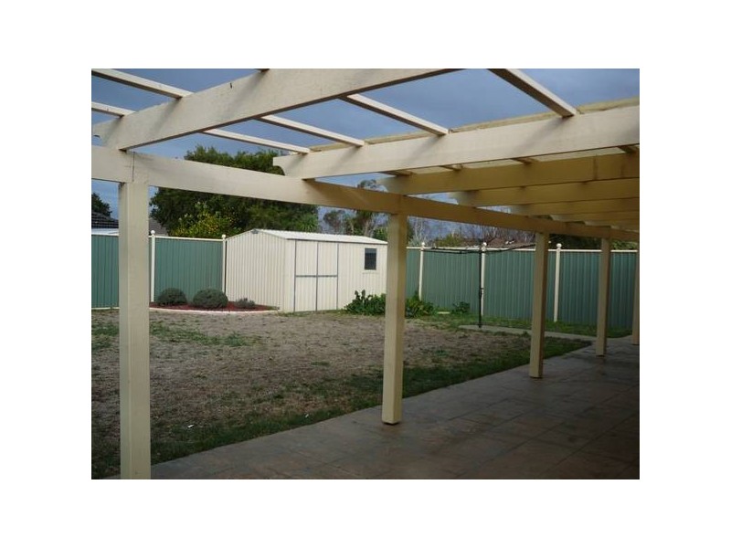 8 Northey Crescent, Hoppers Crossing VIC 3029