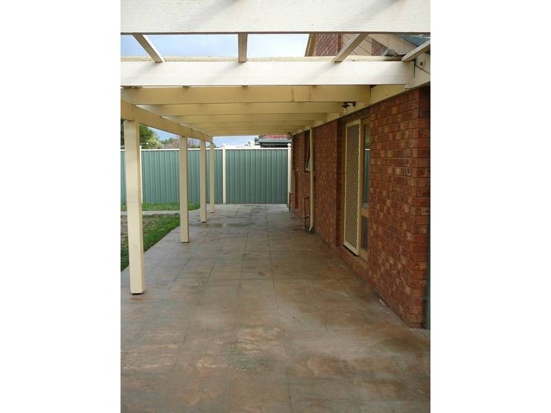 8 Northey Crescent, Hoppers Crossing VIC 3029