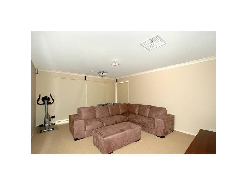 26 Stretton Place, Wyndham Vale VIC 3024