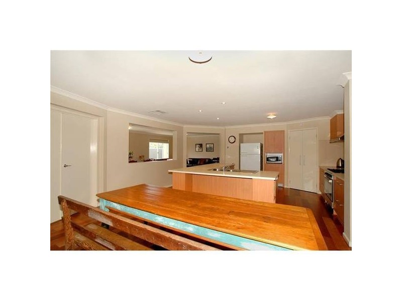 26 Stretton Place, Wyndham Vale VIC 3024