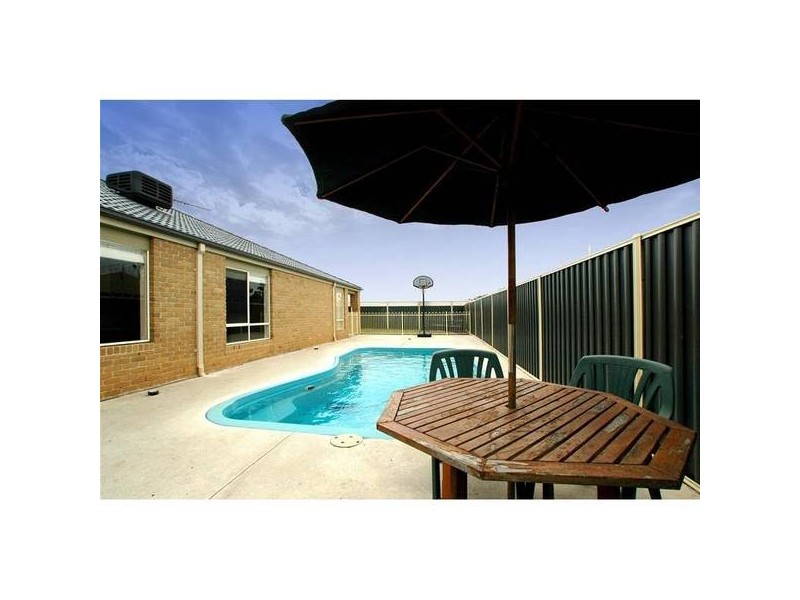 26 Stretton Place, Wyndham Vale VIC 3024