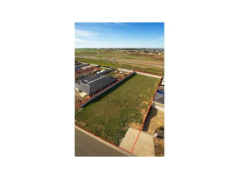 15 Glencoe Avenue, Truganina VIC 3029