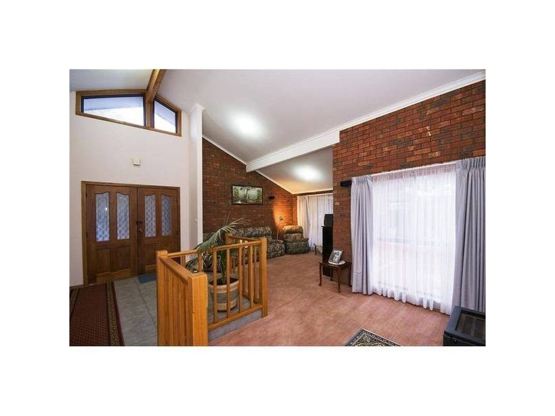 8 Palmer Court, Hoppers Crossing VIC 3029